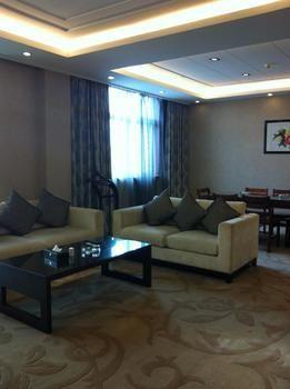 ננג'ינג Honghe Hotel מראה חיצוני תמונה