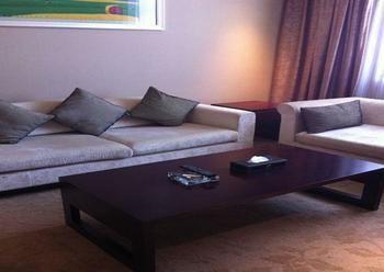 ננג'ינג Honghe Hotel מראה חיצוני תמונה